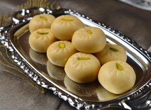 7 Indian Desserts That Will Satisfy Your Father's Sweet Tooth On Father's Day 2 7 Indian Desserts That Will Satisfy Your Father’s Sweet Tooth On Father’s Day