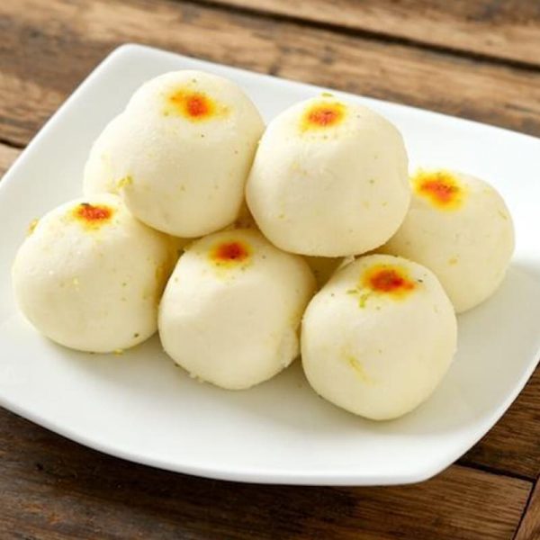 White Sandesh