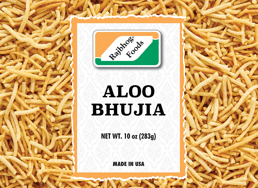 On-the-Go Delights: Top Indian Snacks for Travel 3 On-the-Go Delights: Top Indian Snacks for Travel