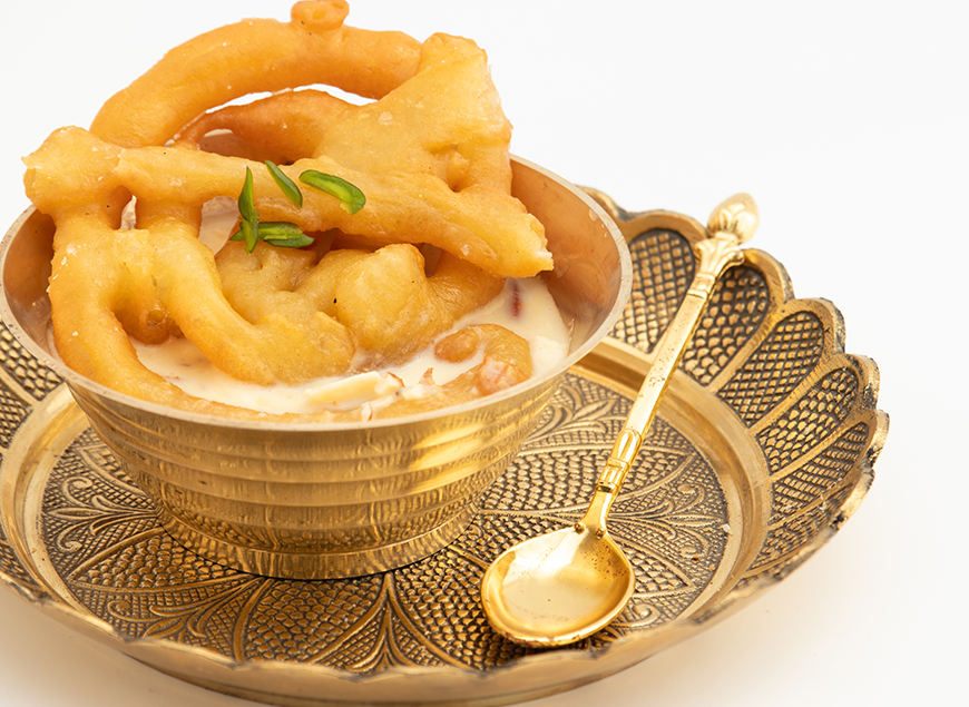 Jalebi Obsession: Popular Ways to Try this Perfect Dessert 2 Jalebi Obsession: Popular Ways to Try this Perfect Dessert