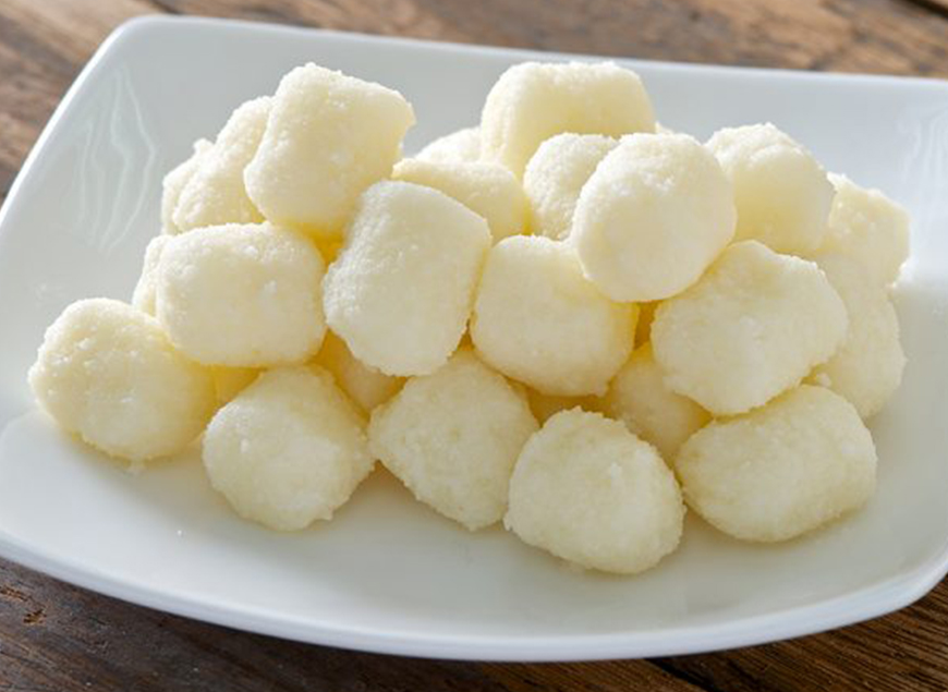 Famous Bengali Sweets to Serve During Durga Puja 5 Famous Bengali Sweets to Serve During Durga Puja